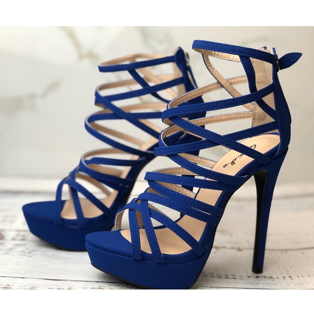 Strappy Open Toe Platform Heel - Picture 3 of 4